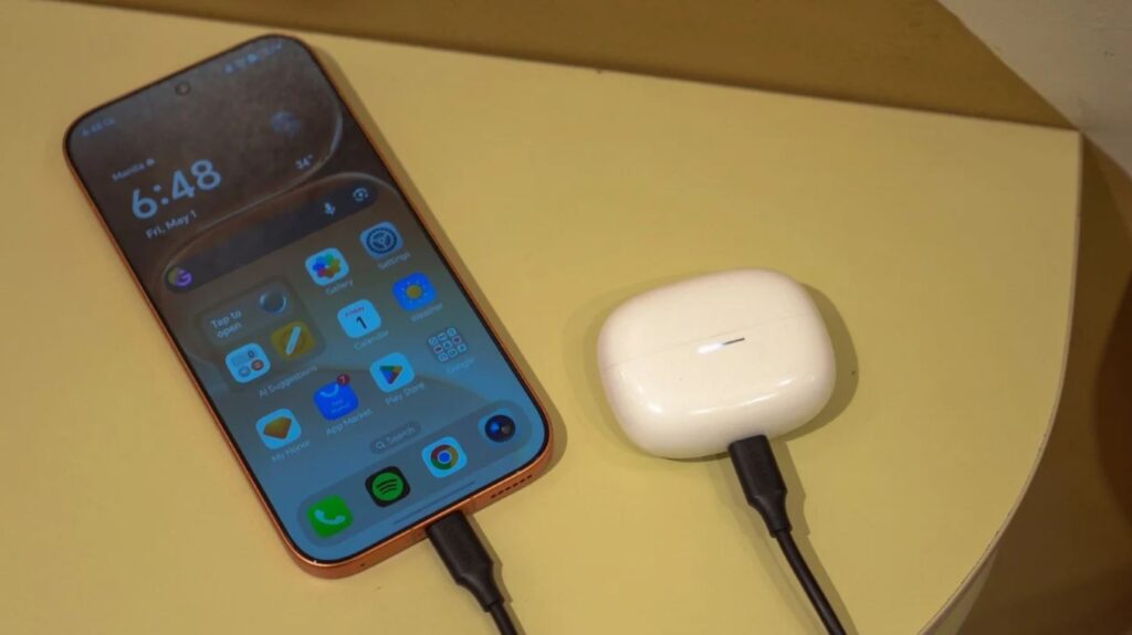 Don't ignore reverse charging: your smartphone can be a power bank!