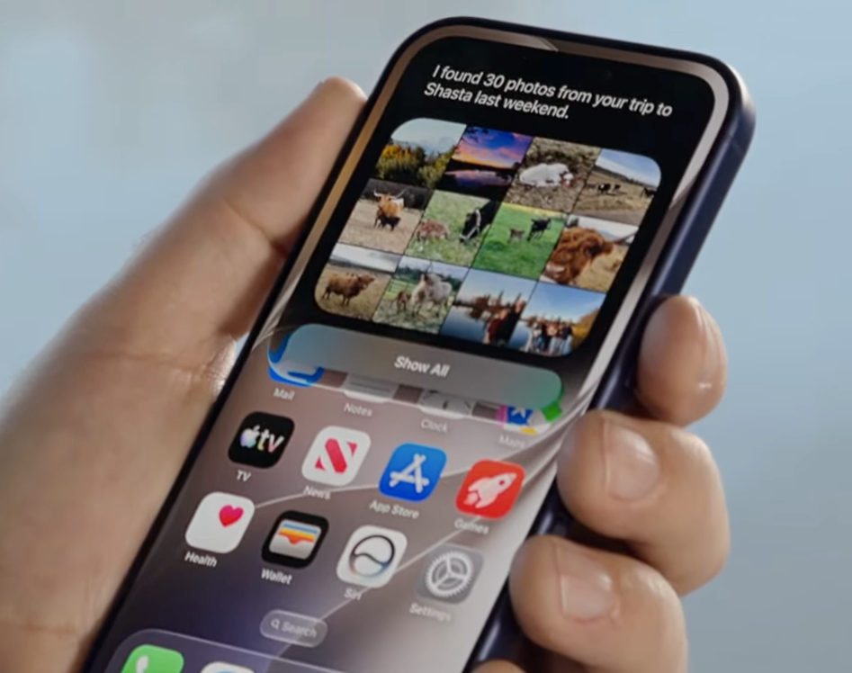Key features of Siri in iOS 27. Siri can now even find photos in your gallery. Photo.