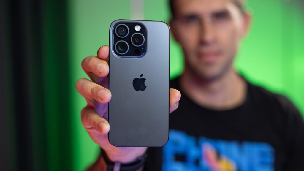 Which iPhones will get the new Siri app. iPhone 15 Pro is the oldest device you can have to get the new Siri. Photo.