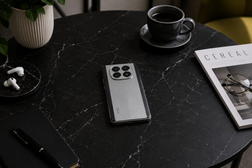 Affordable yet very balanced smartphone for basic tasks