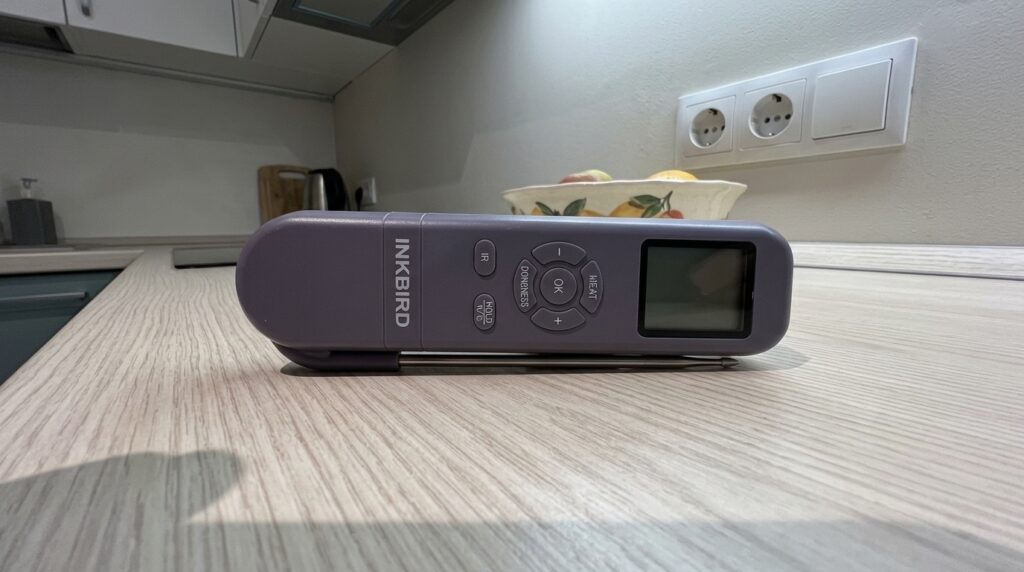 INKBIRD: Probe Thermometer, IR Thermometer, and Timer in One Device. Three devices in one — that's exactly why I now have two fewer gadgets in my kitchen. Photo.