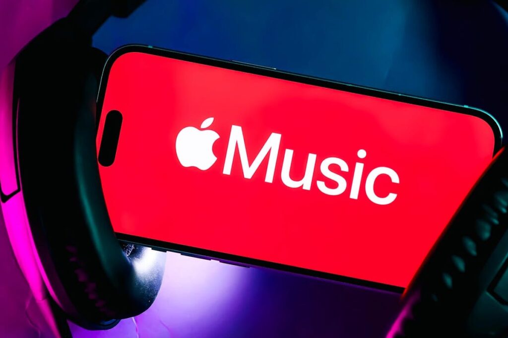 New Apple Music and Apple One prices. Music subscription prices went up first. Photo.