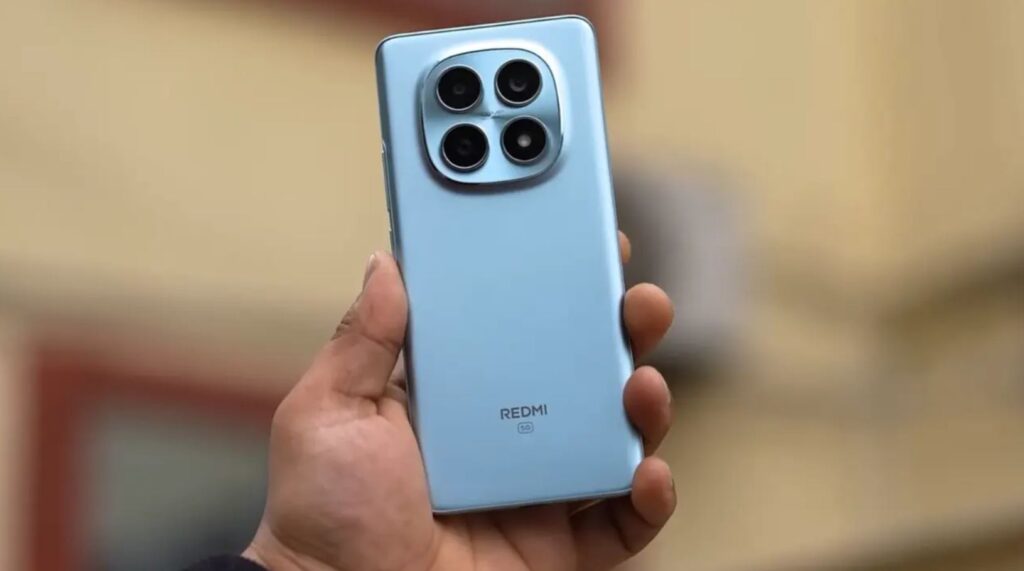 Redmi Note 15 4G — an affordable Android instead of iPhone. Probably the simplest choice — Redmi Note 15. Photo.