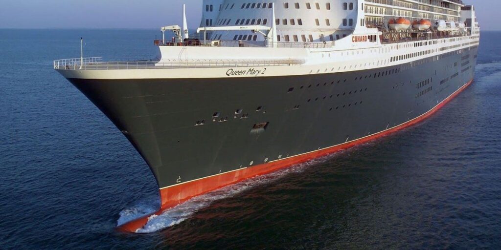 Why are ship hulls painted red? Image source: ixbt.com.