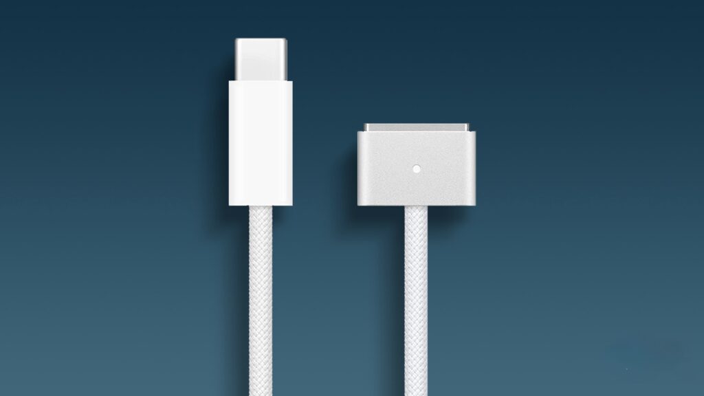 The system decides which cable to charge from. It never draws charge from two sources simultaneously.