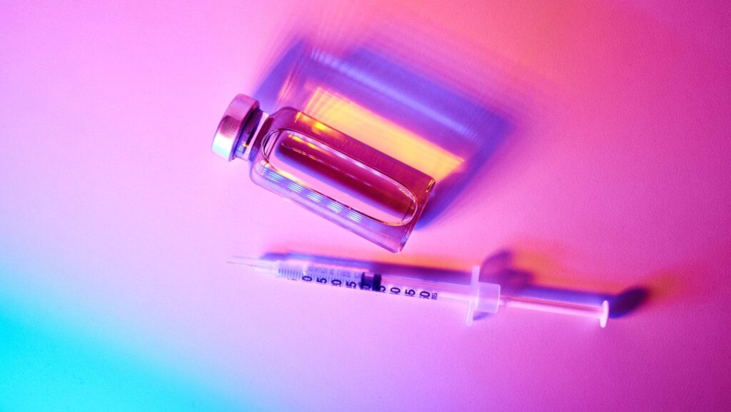 Peptides — a new wellness trend: what they are and how safe they are