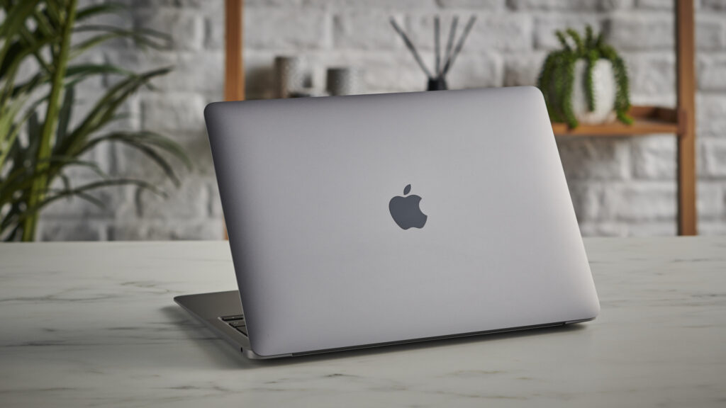 Even the MacBook Air M1 will get the new Siri AI.