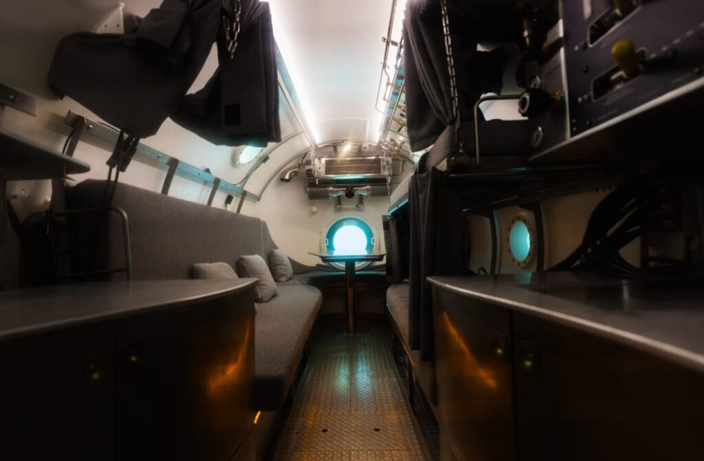 Living quarters for scientists. Image source: deep.com.