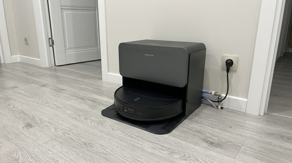 The top of the roundup: the same hardware as the Saros 20, plus plumbed water connection. Photo.