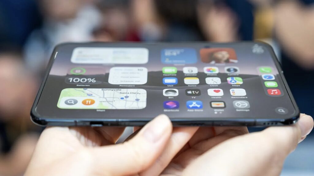 The iPhone Duo display viewed at an angle