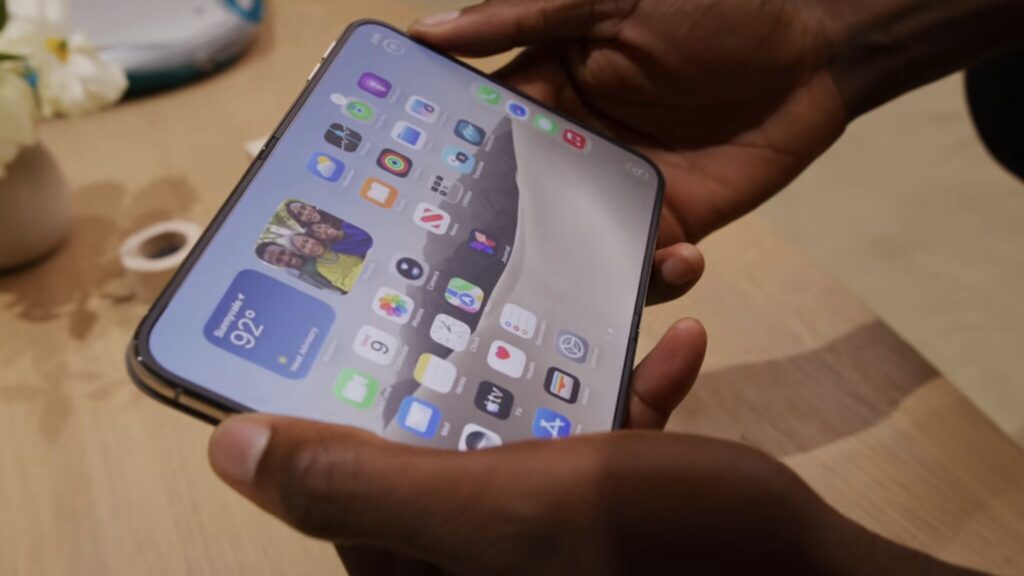 The iPhone Duo display seen from the side