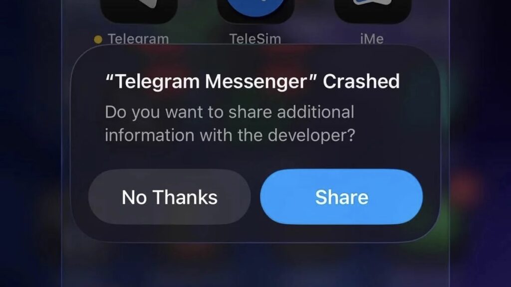 How a tiny sticker crashes Telegram. The error that can be reported to the developers. Photo.