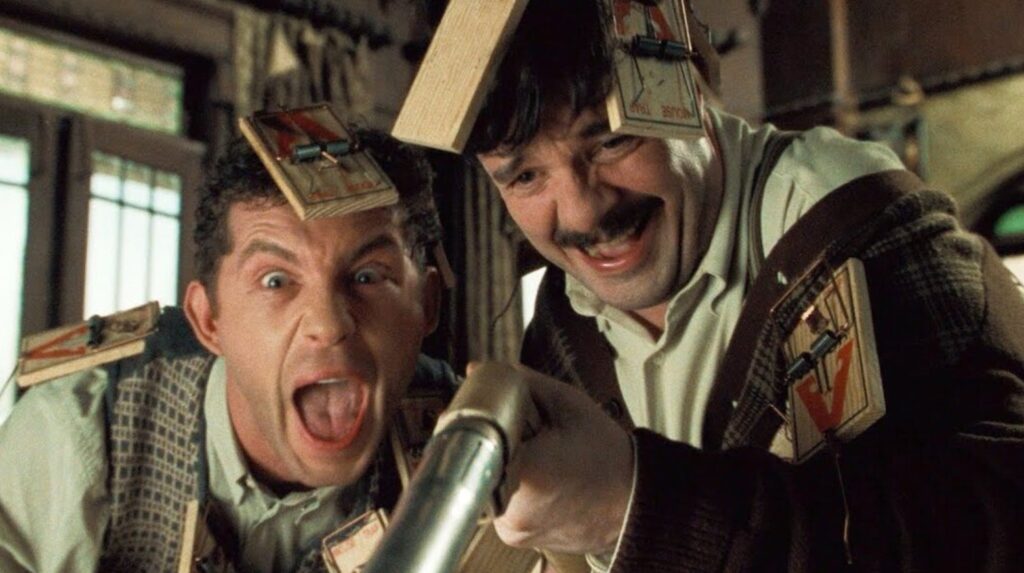 A still from Mousehunt