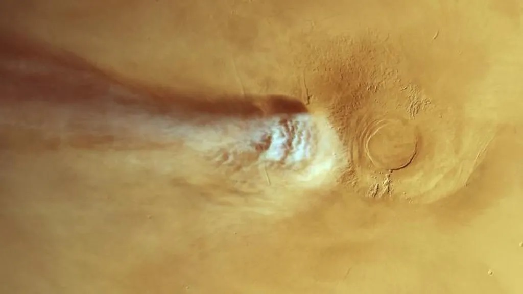 AMEC forms when summer winds push water vapor up and over the 12-mile slopes of Arsia Mons. But it lasts only a couple of hours at a time.